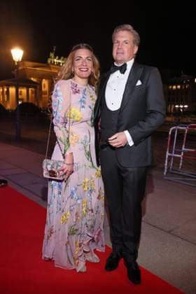Freundship Award 2026 Caterina Goll, Tim Zimmermann German British Freundship Award 2026 for Nico Rosberg, AXICA Lounge, Berlin, date 11 03 2026 Copyright: xEventpress Kratschx