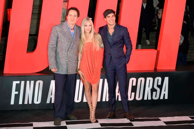 Claudio Santamaria, Ana Mena, and Oscar Casas at the premiere of the feature film Idoli Fino all ultima corsa Ãdolos Idols at Space Cinema Moderno Rome, 11 03 2026 Foto:xA.xM.xTinghinox xFuturexImagex idols_6359