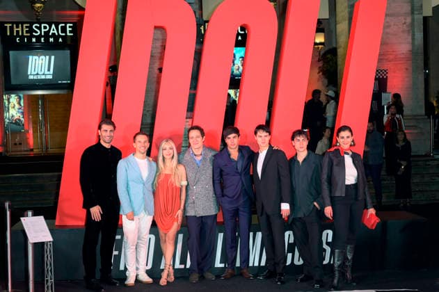 Mario Ermito, Mat Whitecross, Ana Mena, Claudio Santamaria, Oscar Casas, Saul Nanni, Matteo Paolillo and Alessandra Carrillo at the premiere of the feature film Idoli Fino all ultima corsa Ãdolos Idols at Space Cinema Moderno Rome, 11 03 2026 Foto:xA.xM.xTinghinox xFuturexImagex idols_6361