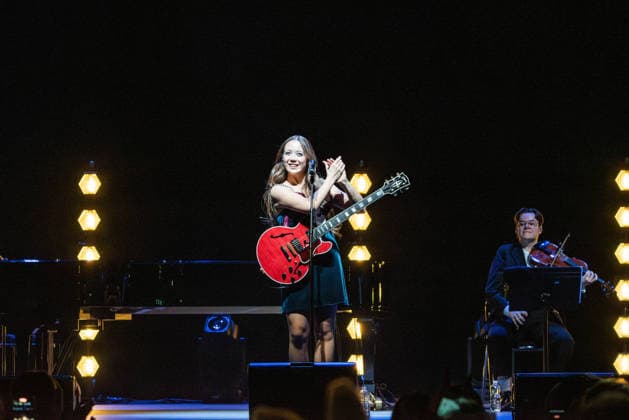 Music Concert - Laufey - A Matter of Time Tour Laufey Lin Jonsdottir Bergamo ChorusLife Arena Italy Copyright: xMirkoxFava TSCKx xLiveMediax LPM_2338006