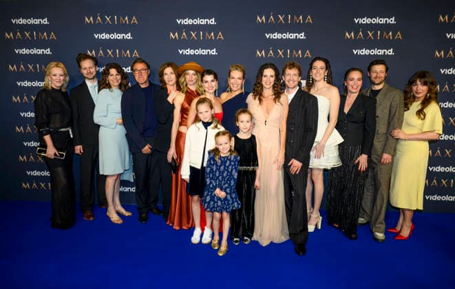 11-03-2026 Premiere of the second season of the Videoland Original drama series Maxima in De Nieuwe Kerk, Amsterdam. Martijn Lakemeier Als Willem-Alexander en Delfina Chaves Als Maxima met Julie Als Amalia, Nina Als Ariane n Philou Als Alexia, Abbey Hoes Als Laurentien en Steef de Bot Als Constantijn, Elsie de Brauw Als Beatrix en Sebastian Koch Als Claus, Agustina Palma Als vriendin Maxima , Rifka Lodeizen Als Noor en Claire Bender Als Mabel, Jean-Paul Buijs Als Balkenende, Regisseurs Saskia Diesing, Joosje Du Â  Copyright: xPPEx
