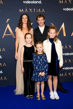 11-03-2026 Premiere of the second season of the Videoland Original drama series Maxima in De Nieuwe Kerk, Amsterdam. Martijn Lakemeier Als Willem-Alexander en Delfina Chaves Als Maxima met Julie Als Amalia, Nina Als Ariane n Philou Als Alexia Â  Copyright: xPPEx