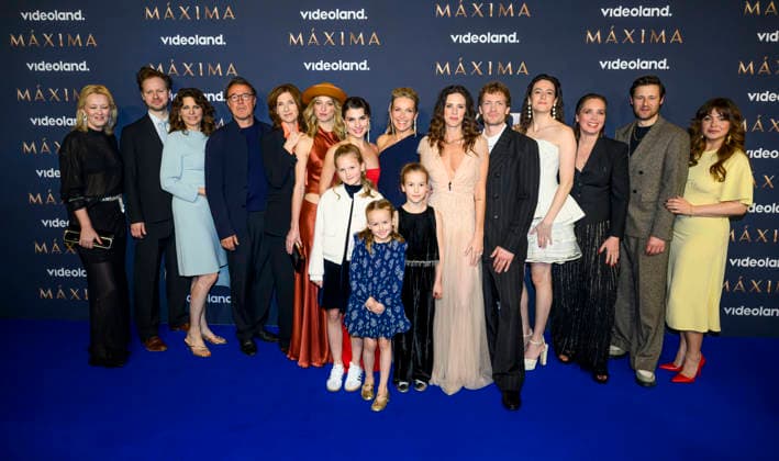 11-03-2026 Premiere of the second season of the Videoland Original drama series Maxima in De Nieuwe Kerk, Amsterdam. Martijn Lakemeier Als Willem-Alexander en Delfina Chaves Als Maxima met Julie Als Amalia, Nina Als Ariane n Philou Als Alexia, Abbey Hoes Als Laurentien en Steef de Bot Als Constantijn, Elsie de Brauw Als Beatrix en Sebastian Koch Als Claus, Agustina Palma Als vriendin Maxima , Rifka Lodeizen Als Noor en Claire Bender Als Mabel, Jean-Paul Buijs Als Balkenende, Regisseurs Saskia Diesing, Joosje Du Â  Copyright: xPPEx