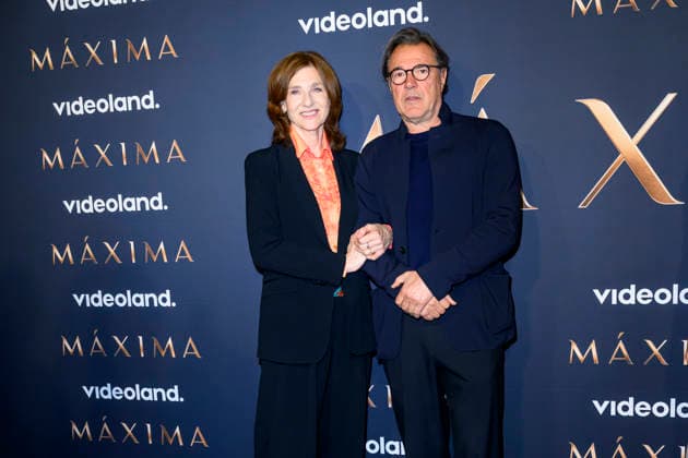 11-03-2026 Premiere of the second season of the Videoland Original drama series Maxima in De Nieuwe Kerk, Amsterdam. Elsie de Brauw Als Beatrix en Sebastian Koch Als Claus Â  Copyright: xPPEx