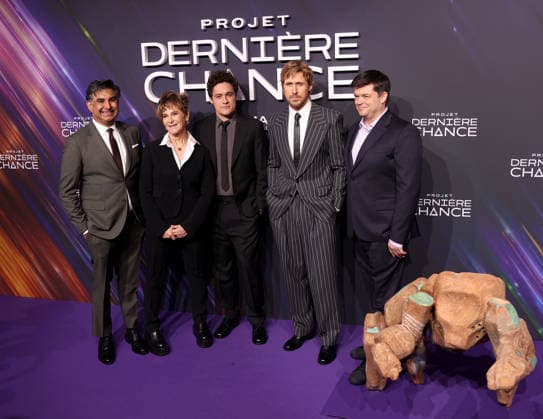 Projet Derniere Chance - Photocall Aditya Sood, Amy Pascal, Phil Lord, Ryan Gosling and Chris Miller attend the Projet Derniere Chance (Project Hail Mary) - Photocall on March 11, 2026 in Paris, France.  Copyright: xDFYx