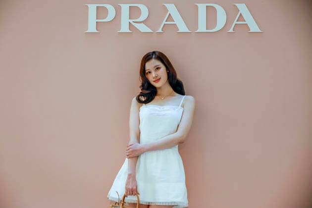 Stars Attend Prada Sun Pop-up Store Opening in Seoul Sana of South Korean K-pop girl group TWICE poses for photos during the opening of the Prada Sun pop-up store in Seoul, South Korea, March 12, 2026. Seoul South Korea  Copyright: xMatrixxImages JungxUi-Chelx