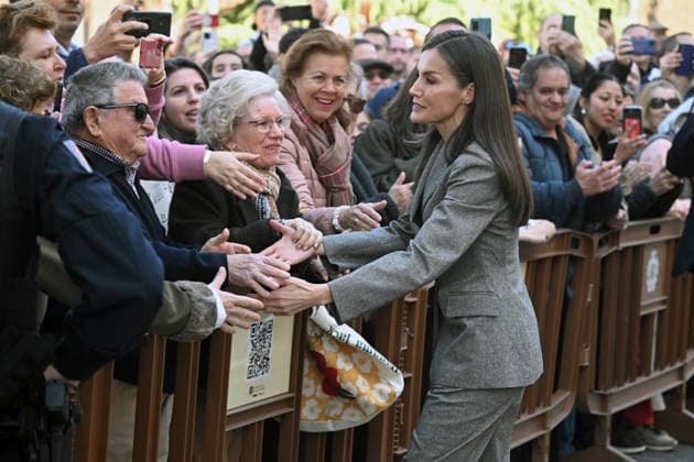 The Queen closes the third edition of the Master of Continuing Education in International Reporting Queen Letizia at the exit of the closing ceremony of the third edition of the Master of Continuing Education in International Reporting at the University of Alcalá de Henares, on March 12, 2026, in Alcalá de Henares Madrid, Spain The Master trains journalists capable of telling the world from the field In collaboration with the RTVE Institute, the program combines academic training and professional experience to prepare students to cover global events, conflicts, crises and political and social transformations, the program combines academic training and professional experience to prepare students to cover global events, conflicts, crises and Copyright: xJosà xOlivax 7360308