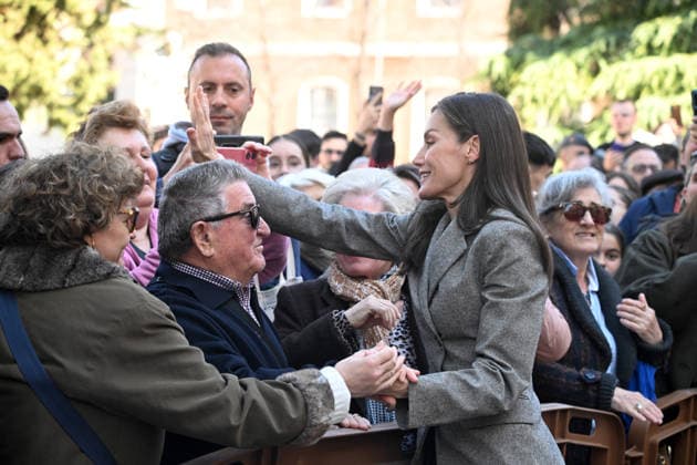 The Queen closes the third edition of the Master of Continuing Education in International Reporting Queen Letizia at the exit of the closing ceremony of the third edition of the Master of Continuing Education in International Reporting at the University of Alcalá de Henares, on March 12, 2026, in Alcalá de Henares Madrid, Spain The Master trains journalists capable of telling the world from the field In collaboration with the RTVE Institute, the program combines academic training and professional experience to prepare students to cover global events, conflicts, crises and political and social transformations, the program combines academic training and professional experience to prepare students to cover global events, conflicts, crises and Copyright: xJosà xOlivax 7360310
