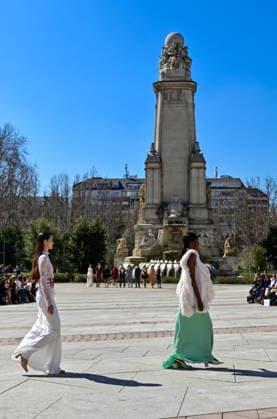 March 12, 2026, Madrid, Madrid, SPAIN: Models walk the runway on the urban catwalk set up in Plaza de EspaoÂ±a during the opening event of OMODA Madrid es Moda, marking the start of Madrid Fashion Week. The show brings together 25 Spanish independent fashion designers in one of the capital s most iconic locations. Madrid SPAIN - ZUMAz108 20260312_znp_z108_014 Copyright: xRichardxZubelzux