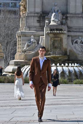 March 12, 2026, Madrid, Madrid, Spain: Model walks the runway during the opening show of OMODA MADRID ES MODA, at Plaza de EspaoÂ±a in Madrid, Spain. Madrid Spain  - ZUMAc312 20260312_zsp_c312_009 Copyright: xOscarxManuelxSanchezx