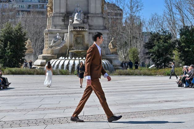 March 12, 2026, Madrid, Madrid, Spain: Model walks the runway during the opening show of OMODA MADRID ES MODA, at Plaza de EspaoÂ±a in Madrid, Spain. Madrid Spain  - ZUMAc312 20260312_zsp_c312_012 Copyright: xOscarxManuelxSanchezx