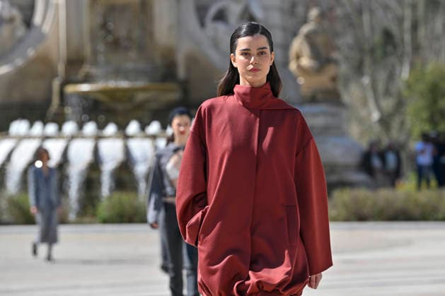 March 12, 2026, Madrid, Madrid, Spain: Model walks the runway during the opening show of OMODA MADRID ES MODA, at Plaza de EspaoÂ±a in Madrid, Spain. Madrid Spain  - ZUMAc312 20260312_zsp_c312_018 Copyright: xOscarxManuelxSanchezx