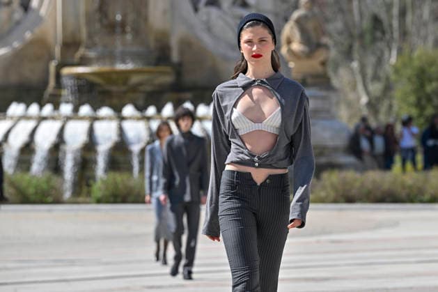 March 12, 2026, Madrid, Madrid, Spain: Model walks the runway during the opening show of OMODA MADRID ES MODA, at Plaza de EspaoÂ±a in Madrid, Spain. Madrid Spain  - ZUMAc312 20260312_zsp_c312_028 Copyright: xOscarxManuelxSanchezx