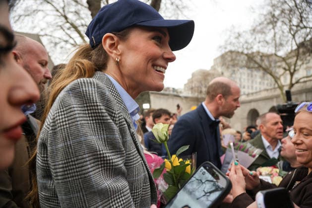March 12, 2026, London, London, UK: London, UK. William, Prince of Wales, and Catherine, Princess of Wales greet well-wishers outside the RNLI (Royal National Lifeboat Institution) Tower Lifeboat Station in London. London UK  - ZUMAl94_ 20260312_zaf_l94_021 Copyright: xDinendraxHariax