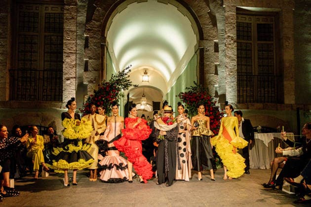 Juana Martín presents her new collection of flamenco fashion and prêt a porter The designer Juana Martín presents her new collection of flamenco fashion and prêt a porter, at the Real Academia de Bellas Artes de San Fernando, on March 12, 2026, in Madrid Spain Juana Martín, designer from Cordoba of gypsy origin and the first Spanish woman to parade in the Haute Couture in Paris, presents today her new collection of flamenco fashion and prêt a porter, presents today her flamenco collection Herencia The fashion show, framed in the Madrid fashion week OMODA Madrid es Moda , is her only event in Spain in 2026 and pays tribute to the flower as a timeless symbol of flamenco 12 MARCH 2026 FASHION DESIGNER COLLECTION Madrid Madrid Espana  Copyright: xRicardoxRubiox 7361741