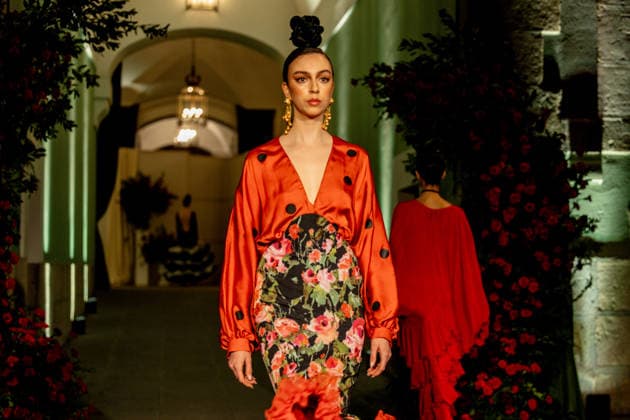 Juana Martín presents her new collection of flamenco fashion and prêt a porter A model parades presenting the new collection of flamenco fashion and prêt a porter of the designer Juana Martín, at the Real Academia de Bellas Artes de San Fernando, on March 12, 2026, in Madrid Spain Juana Martín, designer from Cordoba of gypsy origin and the first Spanish woman to parade in the Haute Couture in Paris, presents today her flamenco collection Herencia The fashion show, framed in the Madrid fashion week OMODA Madrid es Moda , is her only event in Spain in 2026 and pays tribute to the flower as a timeless symbol of flamenco 12 MARCH 2026 FASHION DESIGNER COLLECTION MODEL SHOWS SHOWS catwalk Madrid Madrid Spain  Copyright: xRicardoxRubiox 7361763