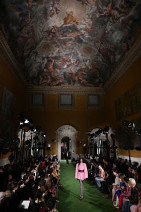 Valentino Runway - Rome A model walks the runway under Pietro da Cortona s spectacular ceiling fresco, ‘The Triumph of Divine Providence’ at Italian fashion house Valentino Show ‘Interferenze’ Fall Winter 2026 collection at Palazzo Barberini in Rome, Italy on March 12, 2026, two months after the death of founder Valentino Garavani. Italian fashion house Valentino returned to its roots with an evocative catwalk show held in the galleries of the Palazzo Barberini, a Baroque palace now home to masterpieces of the greatest artists of the Renaissance. Photo by Eric Vandeville ABACAPRESS.COM Rome Italy  Copyright: xVandevillexEric ABACAx