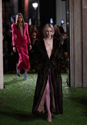 Valentino Runway - Rome A model walks the runway at Italian fashion house Valentino Show ‘Interferenze’ Fall Winter 2026 collection at Palazzo Barberini in Rome, Italy on March 12, 2026, two months after the death of founder Valentino Garavani. Italian fashion house Valentino returned to its roots with an evocative catwalk show held in the galleries of the Palazzo Barberini, a Baroque palace now home to masterpieces of the greatest artists of the Renaissance. Photo by Eric Vandeville ABACAPRESS.COM Rome Italy  Copyright: xVandevillexEric ABACAx