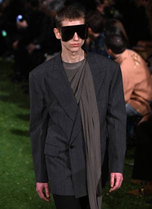 Valentino Runway - Rome A model walks the runway at Italian fashion house Valentino Show ‘Interferenze’ Fall Winter 2026 collection at Palazzo Barberini in Rome, Italy on March 12, 2026, two months after the death of founder Valentino Garavani. Italian fashion house Valentino returned to its roots with an evocative catwalk show held in the galleries of the Palazzo Barberini, a Baroque palace now home to masterpieces of the greatest artists of the Renaissance. Photo by Eric Vandeville ABACAPRESS.COM Rome Italy  Copyright: xVandevillexEric ABACAx