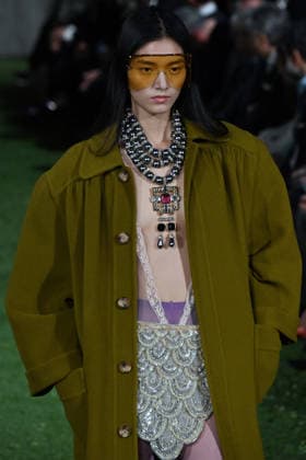 Valentino Runway - Rome A model walks the runway at Italian fashion house Valentino Show ‘Interferenze’ Fall Winter 2026 collection at Palazzo Barberini in Rome, Italy on March 12, 2026, two months after the death of founder Valentino Garavani. Italian fashion house Valentino returned to its roots with an evocative catwalk show held in the galleries of the Palazzo Barberini, a Baroque palace now home to masterpieces of the greatest artists of the Renaissance. Photo by Eric Vandeville ABACAPRESS.COM Rome Italy  Copyright: xVandevillexEric ABACAx
