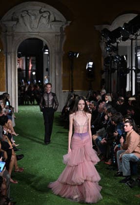 Valentino Runway - Rome A model walks the runway at Italian fashion house Valentino Show ‘Interferenze’ Fall Winter 2026 collection at Palazzo Barberini in Rome, Italy on March 12, 2026, two months after the death of founder Valentino Garavani. Italian fashion house Valentino returned to its roots with an evocative catwalk show held in the galleries of the Palazzo Barberini, a Baroque palace now home to masterpieces of the greatest artists of the Renaissance. Photo by Eric Vandeville ABACAPRESS.COM Rome Italy  Copyright: xVandevillexEric ABACAx