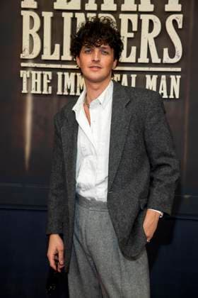 abb Leo Mahalo as a guest on the red carpet at the Netflix movie premiere of PEAKY BLINDERS THE IMMORTAL MAN at Kino International Berlin ,Berlin 12 03 2026 Berlin Germany