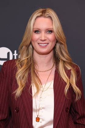 Los Angeles CA March 12 Lara Clear at the Los Angeles Premiere Of I Live Here Now at the Aero Theatre in Santa Monica on March 3, 2026 Credit AdMedia March 3, 2026 Copyright AdMedia 454033 2026 03 12 CA Santa Monica Etats Unis  Copyright: xAdMediax STAR_454033_071