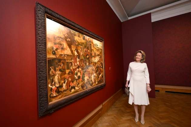 Queen Mathilde Visit The Exhibition Beauty and Ugliness BRUSSELS, BELGIUM - Queen Mathilde of Belgium visits the BOZAR exhibition Beauty and Ugliness on January 01, 2000 in Brussels, Belgium, 01 01 2000 Brussels Belgium  Copyright: xPhilipxReynaersx
