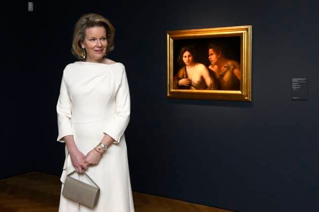 Queen Mathilde Visit The Exhibition Beauty and Ugliness BRUSSELS, BELGIUM - Queen Mathilde of Belgium visits the BOZAR exhibition Beauty and Ugliness on January 01, 2000 in Brussels, Belgium, 01 01 2000 Brussels Belgium  Copyright: xPhilipxReynaersx