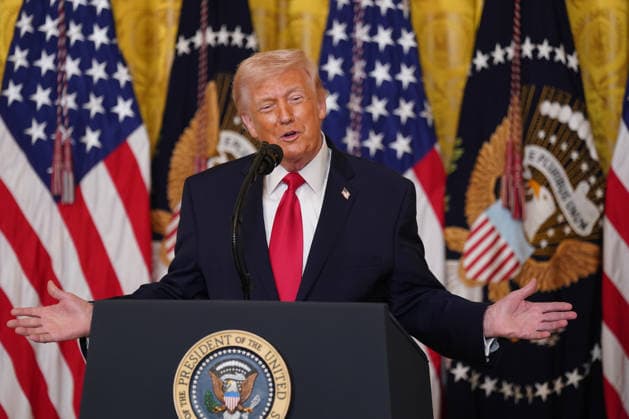 Trump Hosts Women s History Month Event United States President Donald J Trump makes remarks during a Women s History Month event in the East Room of the White House in Washington, DC, USA, on Thursday, March 12, 2026. Every year, March is designated Women s History Month by presidential proclamation. Credit: CNP AdMedia Washington District of Columbia United States of America EDITORIAL USE ONLY  Copyright: xx FTP_AD_03286_1-6137830 CNPx xAdMediax admphotostwo974271