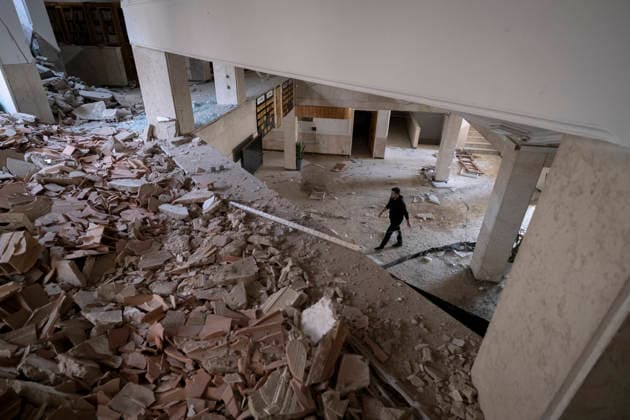 Isfahan Governor s Office Following U.S. And Israeli Attacks An Iranian man walks at the Provincial Governor s Office, located a hundred meters from the historical sites, after it is destroyed during the U.S.-Israeli military campaign in Isfahan, Iran, on March 11, 2026. Tehran Iran  Copyright: xMortezaxNikoubazlx originalFilename: nikoubazl-isfahang260311_np0yb.jpg