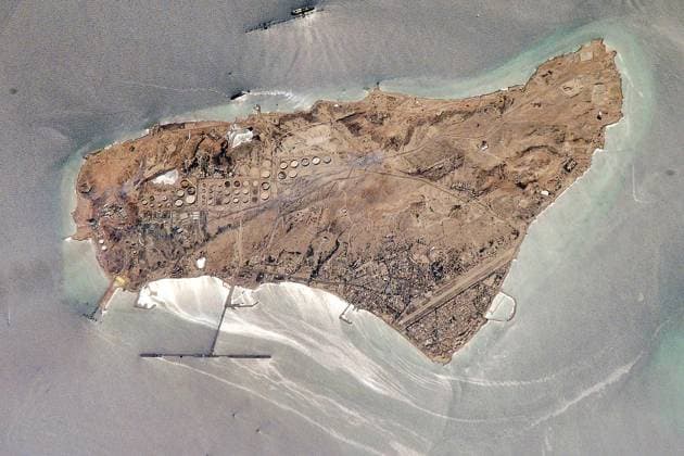 Iran, 13.02.2010: Die iranische Insel Charg (engl. Kharg) im Persischen Golf (NASA-Archivbild von 31.08.2002) *** Iran, 13 02 2010 The Iranian island of Kharg engl Kharg in the Persian Gulf NASA archive image from 31 08 2002 Copyright: xdtsxNachrichtenagenturx dts_110643