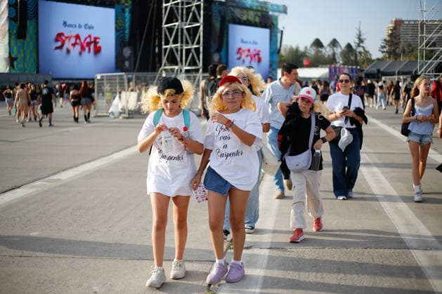 Santiago, March 13, 2026 Outfits at Lollapalooza 2026 Festival from Parque OHiggins in Santiago Diego Martin Aton Chile, Aton 1135246 jpeg  Copyright: DIEGOxMARTIN ATONxCHILE