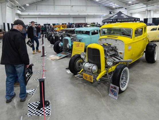 (260314) -- MISSISSAUGA, March 14, 2026 -- People view custom vehicles at the 2026 Motorama Custom Car & Motorsports Expo in Mississauga, the Greater Toronto Area, Canada, March 13, 2026. The three-day event kicked off here on Friday, showcasing more than 400 custom vehicles. (Photo by Xinhua) CANADA-MISSISSAUGA-MOTORAMA-EXPO ZouxZheng 