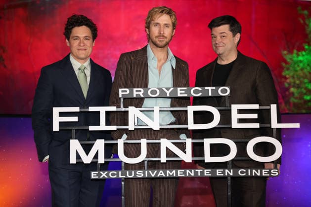 March 13, 2026, Mexico City, Ciudad de Mexico, Mexico: Director Phil Lord, Actor Ryan Gosling and Director Christopher Miller pose for photos during the Project Hail Mary Photocall at Papalote Museo del NioÂ±o. on March 13, 2026 in Mexico City, Mexico. Mexico City Mexico - ZUMAe321 20260313_zea_e321_016 Copyright: xYamakxPereax