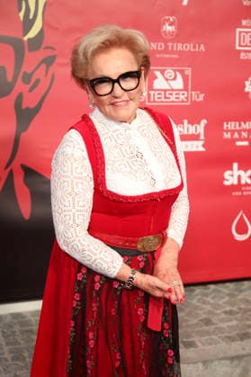 Rosi Schipflinger at the premiere of the RTL documentary series Heino Karamba, Karacho, Kult at the Filmtheater Kitzbühel Kitzbühel, 13 03 2026 Foto:xAgenturxWehnertx xGränzdörferx xFuturexImagex heino_6302
