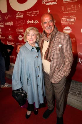 Margot Hellwig and Otto Retzer at the premiere of the RTL documentary series Heino Karamba, Karacho, Kult at the Filmtheater Kitzbühel Kitzbühel, 13 03 2026 Foto:xAgenturxWehnertx xGränzdörferx xFuturexImagex heino_6308
