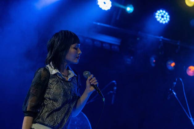 Music Concert - Sobs Live in Shanghai 2026 Celine Autumn singing on stage during the Sobs Live at Yuyintown Basement in Shanghai, China on March 13, 2026 during Sobs Live in Shanghai 2026, Music Concert in Shanghai, China, March 13 2026 Shanghai Yuyintown Basement China Copyright: xAndreaxAimarx xLiveMediax LPM_2341008