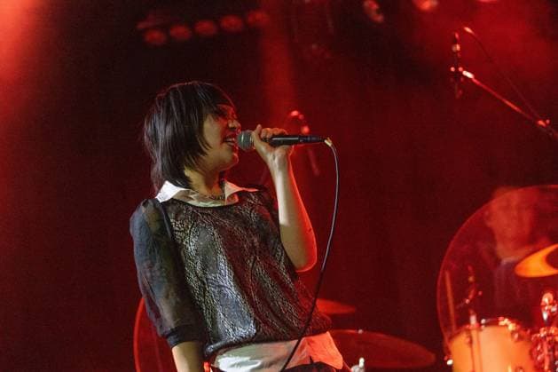 Music Concert - Sobs Live in Shanghai 2026 Celine Autumn singing on stage during the Sobs Live at Yuyintown Basement in Shanghai, China on March 13, 2026 during Sobs Live in Shanghai 2026, Music Concert in Shanghai, China, March 13 2026 Shanghai Yuyintown Basement China Copyright: xAndreaxAimarx xLiveMediax LPM_2341010