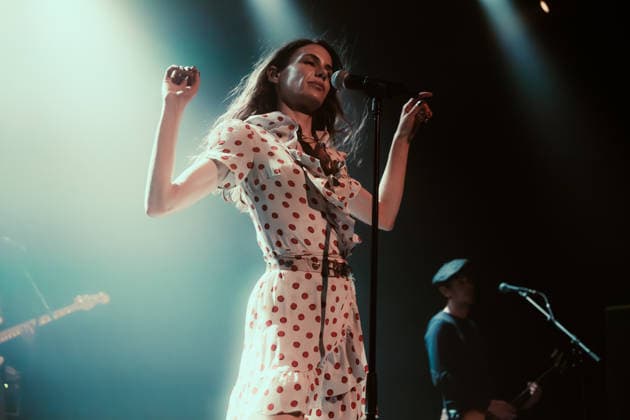 Bar Italia live in Copenhagen, Denmark Copenhagen, Denmark. 13th, March 2026. The British indie rock band Bar Italia performs a live concert at Pumpehuset in Copenhagen. Here singer Nina Cristante is seen live on stage. Denmark, Copenhagen  Copyright: xGonzalesxPhoto MathiasxKristensenx