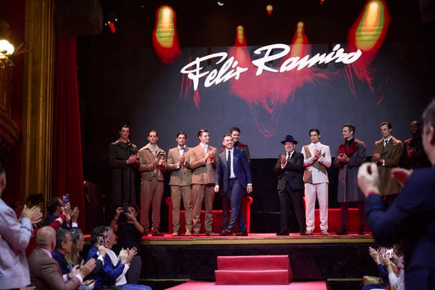 Félix Ramiro presents his new collection at OMODA Madrid es Moda Several models during a fashion show presenting the new collection of Félix Ramiro, at the Teatro Magno, on March 14, 2026, in Madrid Spain The firm founded by Félix Ramiro presents its new collection at OMODA Madrid es Moda Félix Ramiro is a mens design firm with more than three decades of experience, recognized for its combination of avant-garde, tradition and craftsmanship, tradition and craftsmanship Specializing in suits for groom, ceremony, executive and sport, stands out for the quality and precision of its garments Its founder, Felix Ramiro, discovered his vocation as a tailor in the 80s and, after training and obtaining national recognition, started in 1988 a brand t Copyright: xJesusxHellinx 7365727