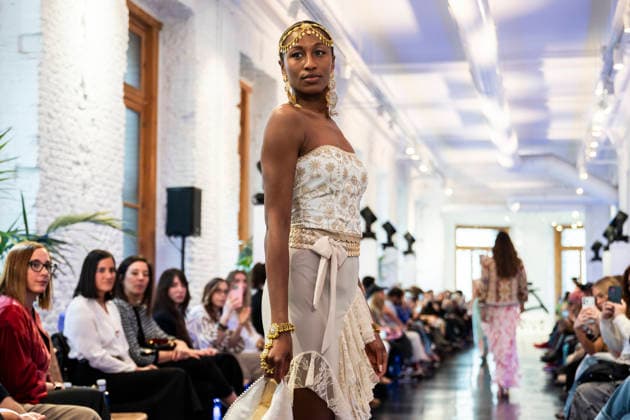 Adlib Ibiza - MadridEsModa Fashion Week Madrid - 14 Mar 2026 A model walks the runway wearing a design by Adlib Ibiza during the MadridEsModa Fashion Week de at Madrid Arena. Madrid Spain Copyright: xAtilanoxGarciax xSOPAxImagesx photos08379