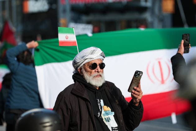 Al-Quds Day Rally in Toronto TORONTO, CANADA - MARCH 14 : People take part in a Al-Quds Day rally in Toronto, Ontario, Canada on March 14, 2026. Demonstrators carrying Palestinian and Iranian flags gathered near US Consulate General to protest Israel and the United States attacks on Iran and Lebanon, and marched in downtown Toronto. Mert Alper Dervis Anadolu Toronto Canada. Editorial use only. Please get in touch for any other usage.  Copyright: x2026xAnadoluxMertxAlperxDervisx