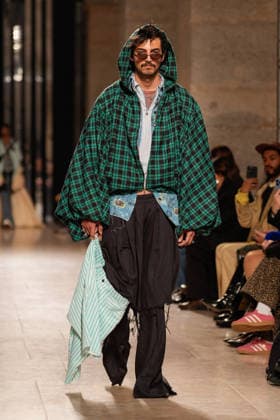 March 14, 2026, Lisbon, Portugal: A model walks the runway during Barbara Atanasio fashion show at ModaLisboa Pebbling, Lisbon Fashion Week in Lisboa. Lisbon Portugal - ZUMAs197 20260314_aaa_s197_410 Copyright: xBrunoxdexCarvalhox
