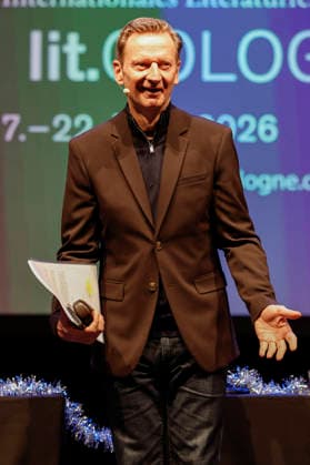 Michael Kessler at the lit Cologne 2026 event Ohne uns geht nix Remix 7 saves democracy with Annette Frier and Michael Kessler in the Stadthalle Köln Cologne, 14 03 2026 Foto:xR.xSchmiegeltx xFuturexImagex remix_6324