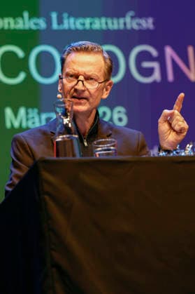 Michael Kessler at the lit Cologne 2026 event Ohne uns geht nix Remix 7 saves democracy with Annette Frier and Michael Kessler in the Stadthalle Köln Cologne, 14 03 2026 Foto:xR.xSchmiegeltx xFuturexImagex remix_6335