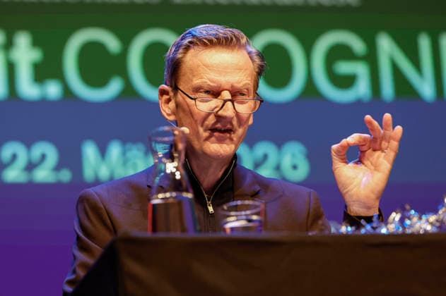 Michael Kessler at the lit Cologne 2026 event Ohne uns geht nix Remix 7 saves democracy with Annette Frier and Michael Kessler in the Stadthalle Köln Cologne, 14 03 2026 Foto:xR.xSchmiegeltx xFuturexImagex remix_6336