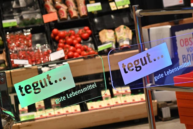 The Swiss Migros Group is withdrawing from Germany and selling the Tegut supermarket chain Edeka wants to take over around 200 of the approximately 340 branches Tegut is a German trading company and full-range food retailer with headquarters in Fulda Tegut operates over