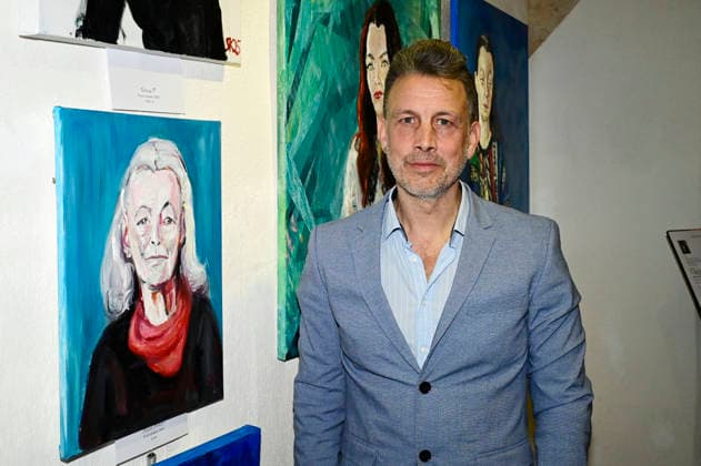 Sebastian Kommerell at the Vernissage Reading Faces in the Zwoneun Gallery Görlitz, 14 03 2026 Foto:xM.xWehnertx xFuturexImagex kommerell_6314