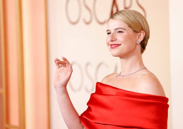 Jessie Buckley arrives on the red carpet for the 98th annual Academy Awards in the Hollywood section of Los Angeles on Sunday, March 15, 2026. Conan O Brien will host the Oscars for the second consecutive year.  LAP20260315527 JOHNxANGELILLO